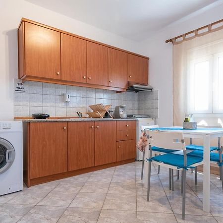 A & K Vacation House Varos Ngoại thất bức ảnh
