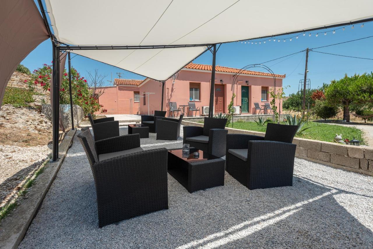 A & K Vacation House Varos Ngoại thất bức ảnh